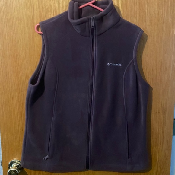 Columbia Fleece Vest - Picture 1 of 1